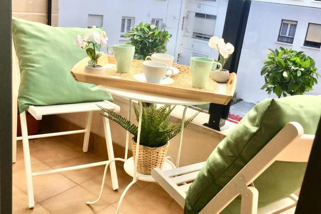 Ferienwohnung Apartamento 2 Centrico Garaje Wi-Fi Para Trabajar Castro Urdiales Exterior foto