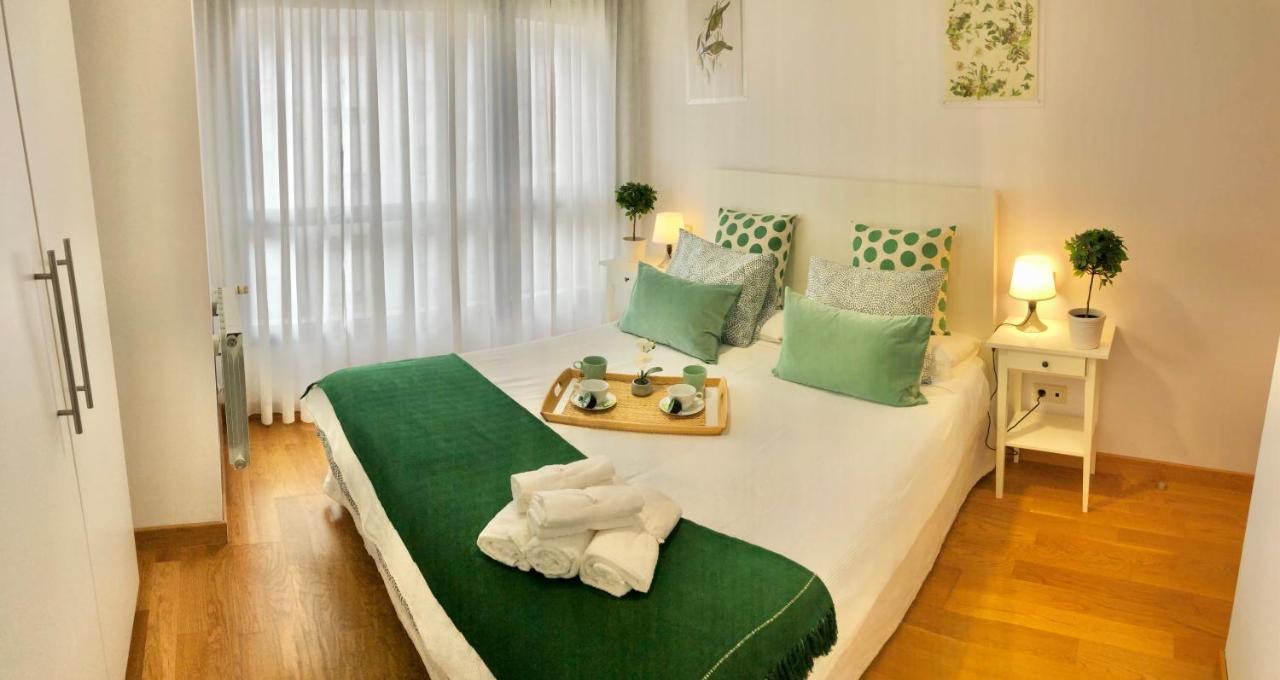 Ferienwohnung Apartamento 2 Centrico Garaje Wi-Fi Para Trabajar Castro Urdiales Exterior foto
