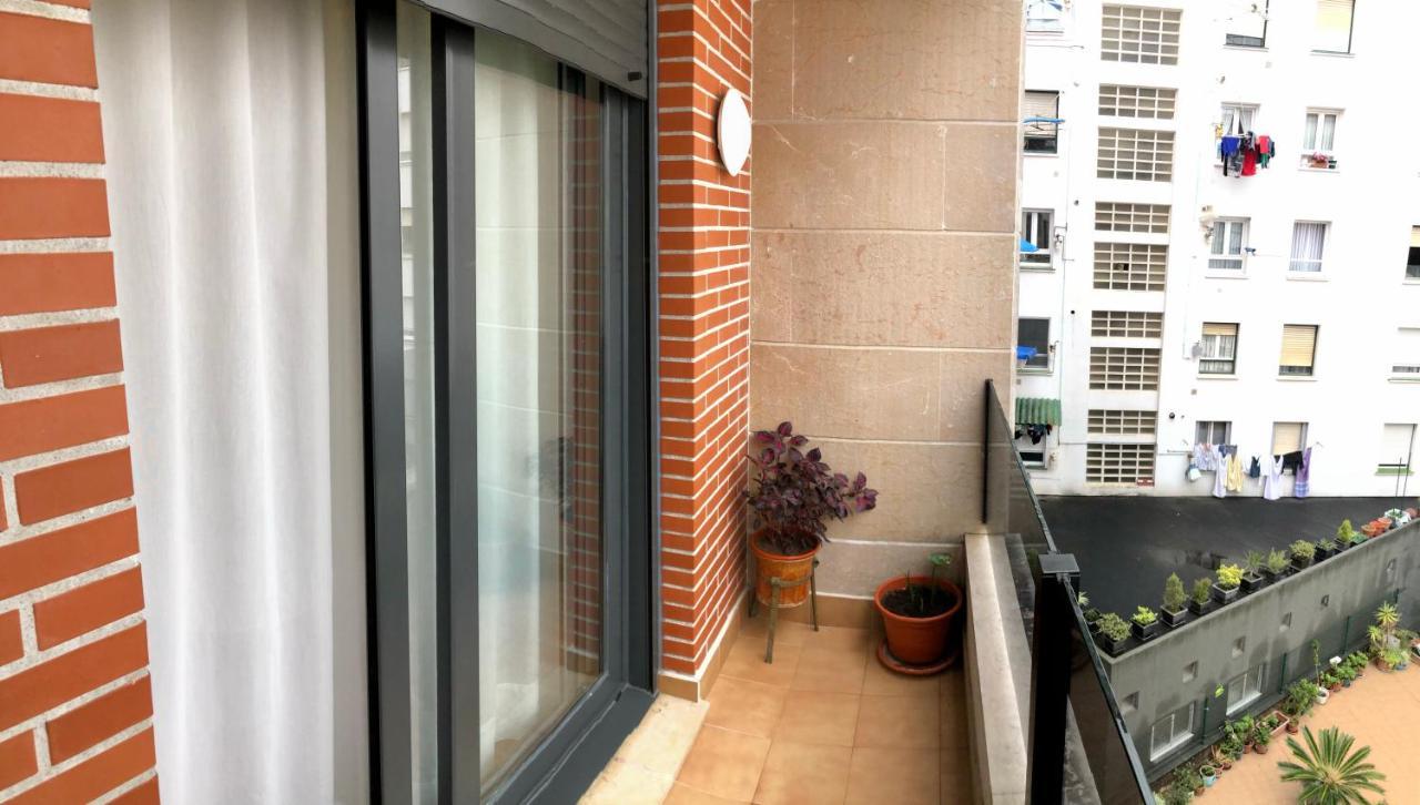 Ferienwohnung Apartamento 2 Centrico Garaje Wi-Fi Para Trabajar Castro Urdiales Exterior foto