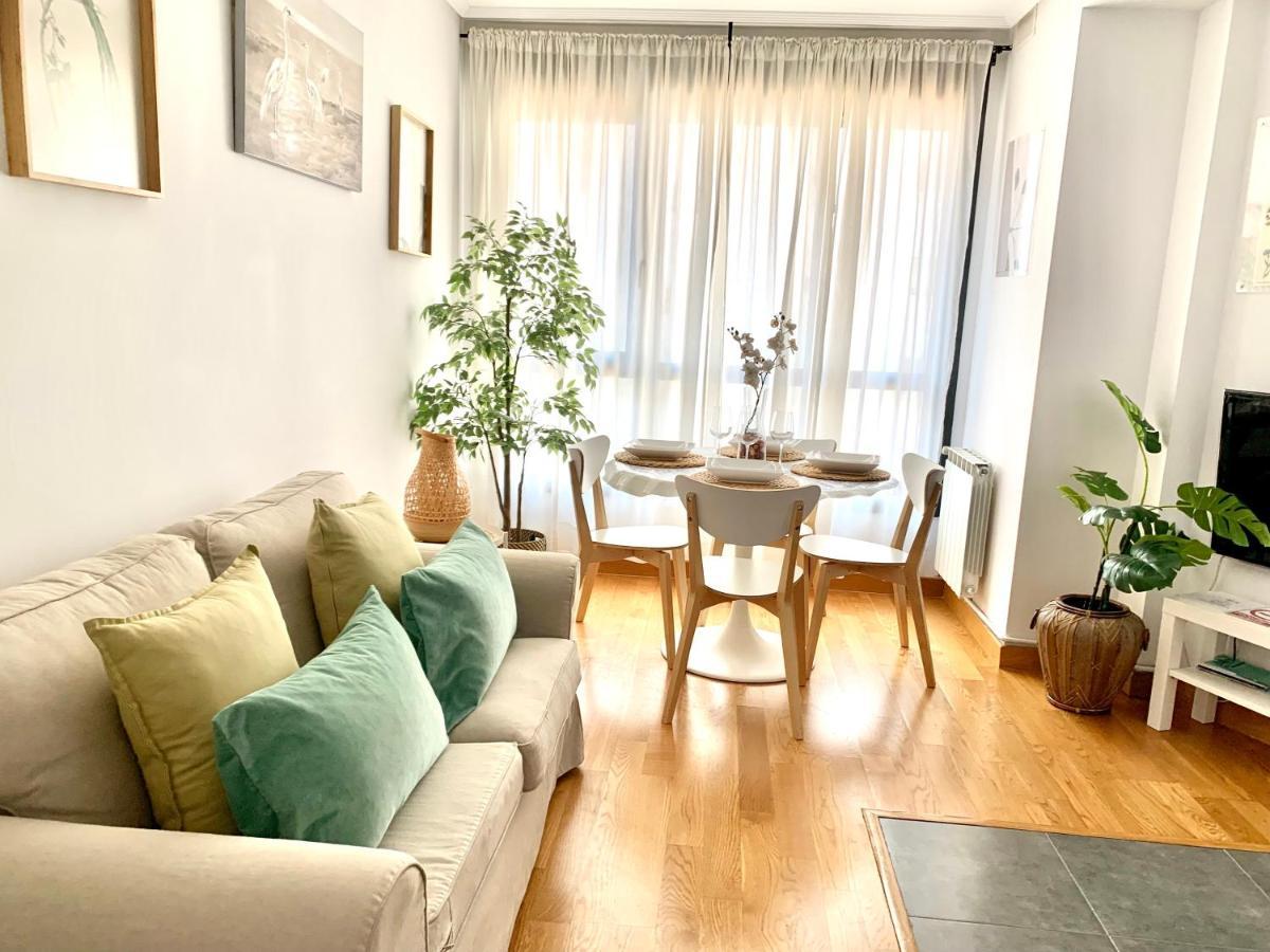 Ferienwohnung Apartamento 2 Centrico Garaje Wi-Fi Para Trabajar Castro Urdiales Exterior foto
